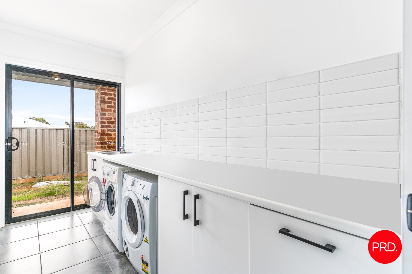 4 Wooleen Court HUNTLY 19