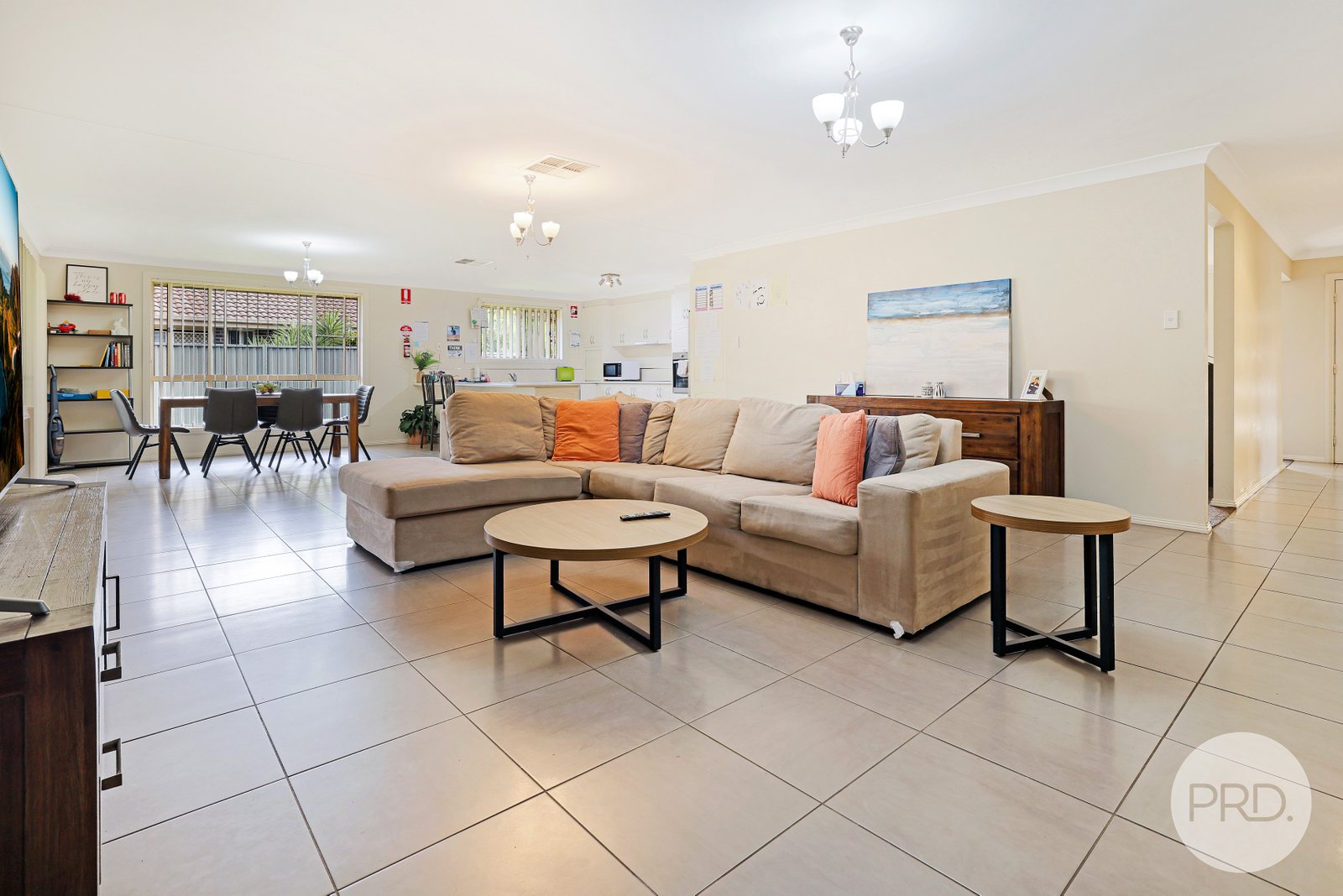 4 Wren Close TAMWORTH 6