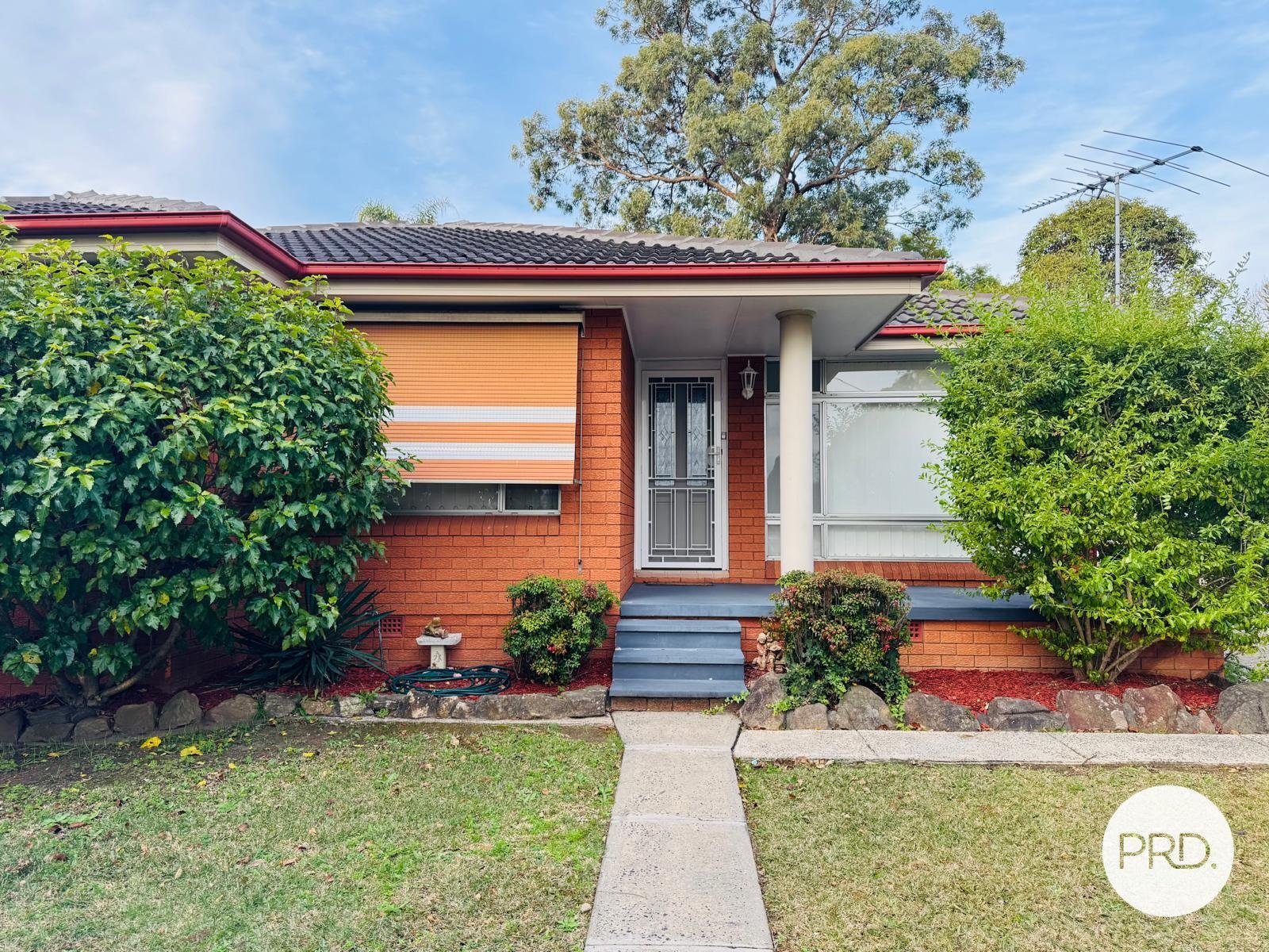 4 Wyatt Place LEUMEAH 1