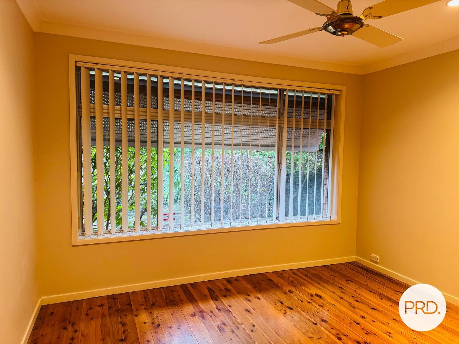 4 Wyatt Place LEUMEAH 6