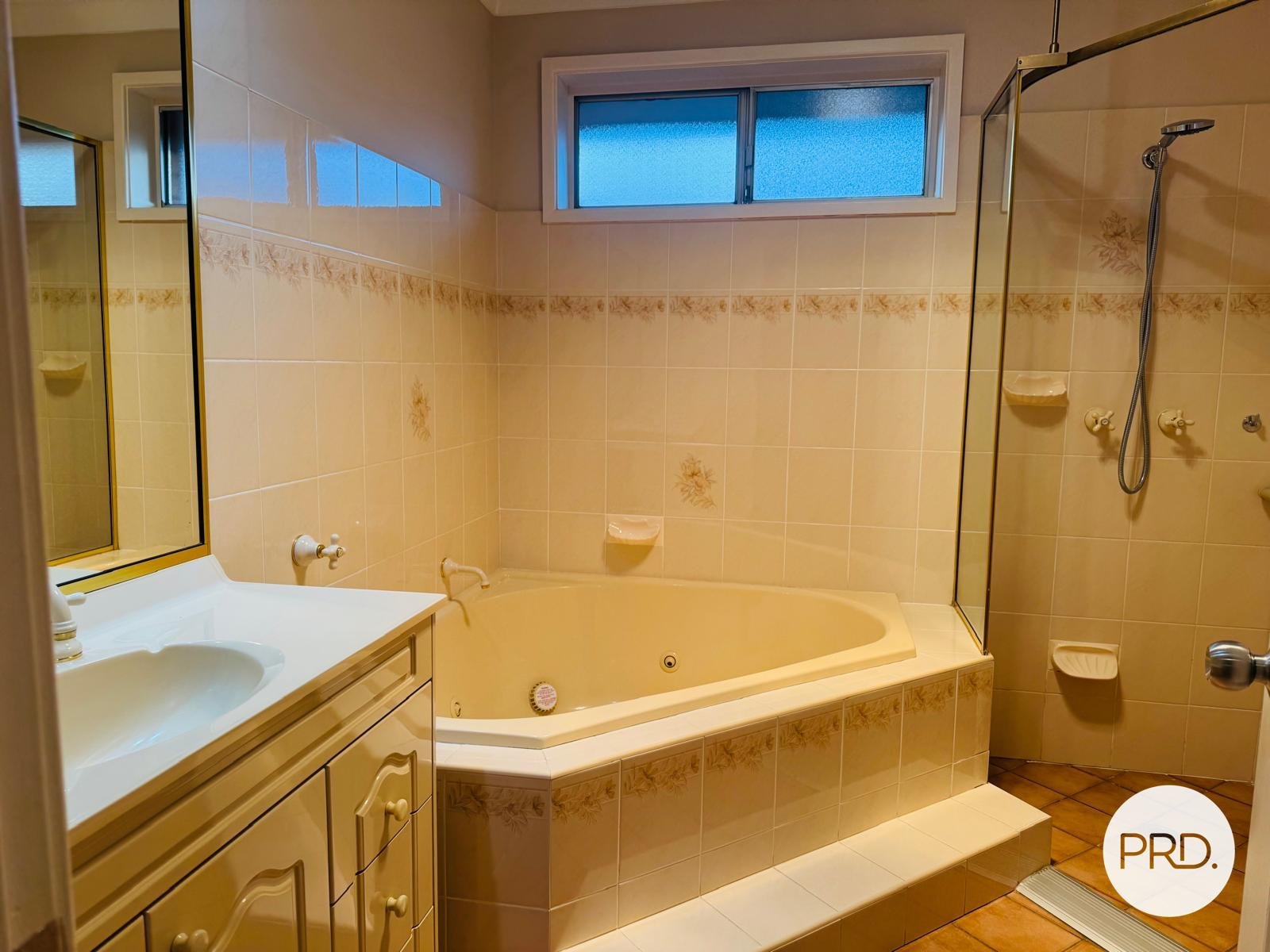 4 Wyatt Place LEUMEAH 7