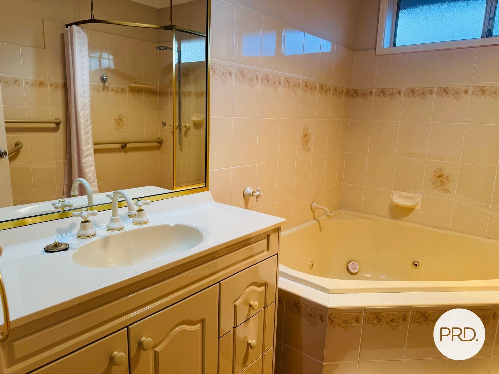 4 Wyatt Place LEUMEAH 8