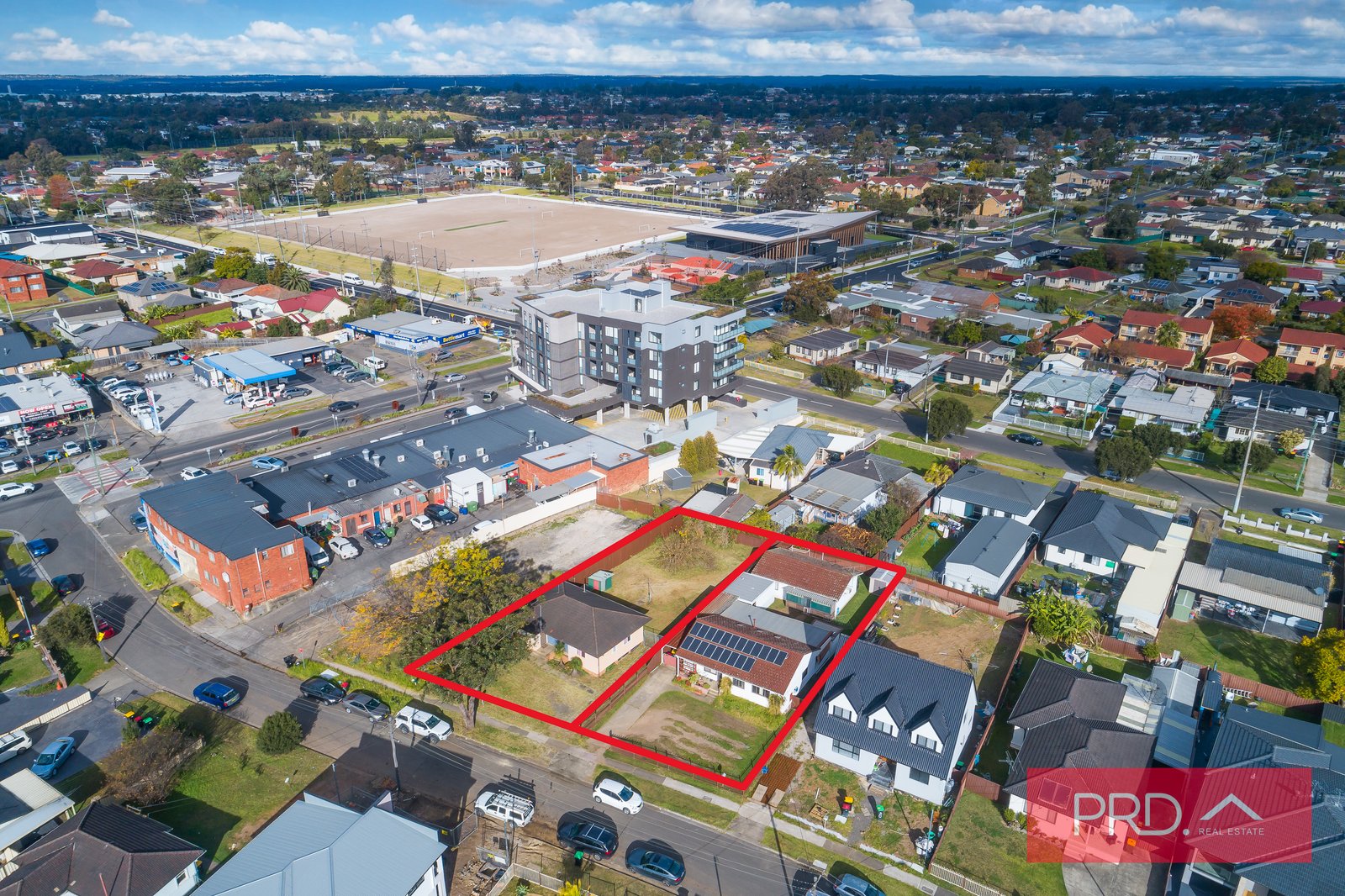 4 Wych Avenue LURNEA 3