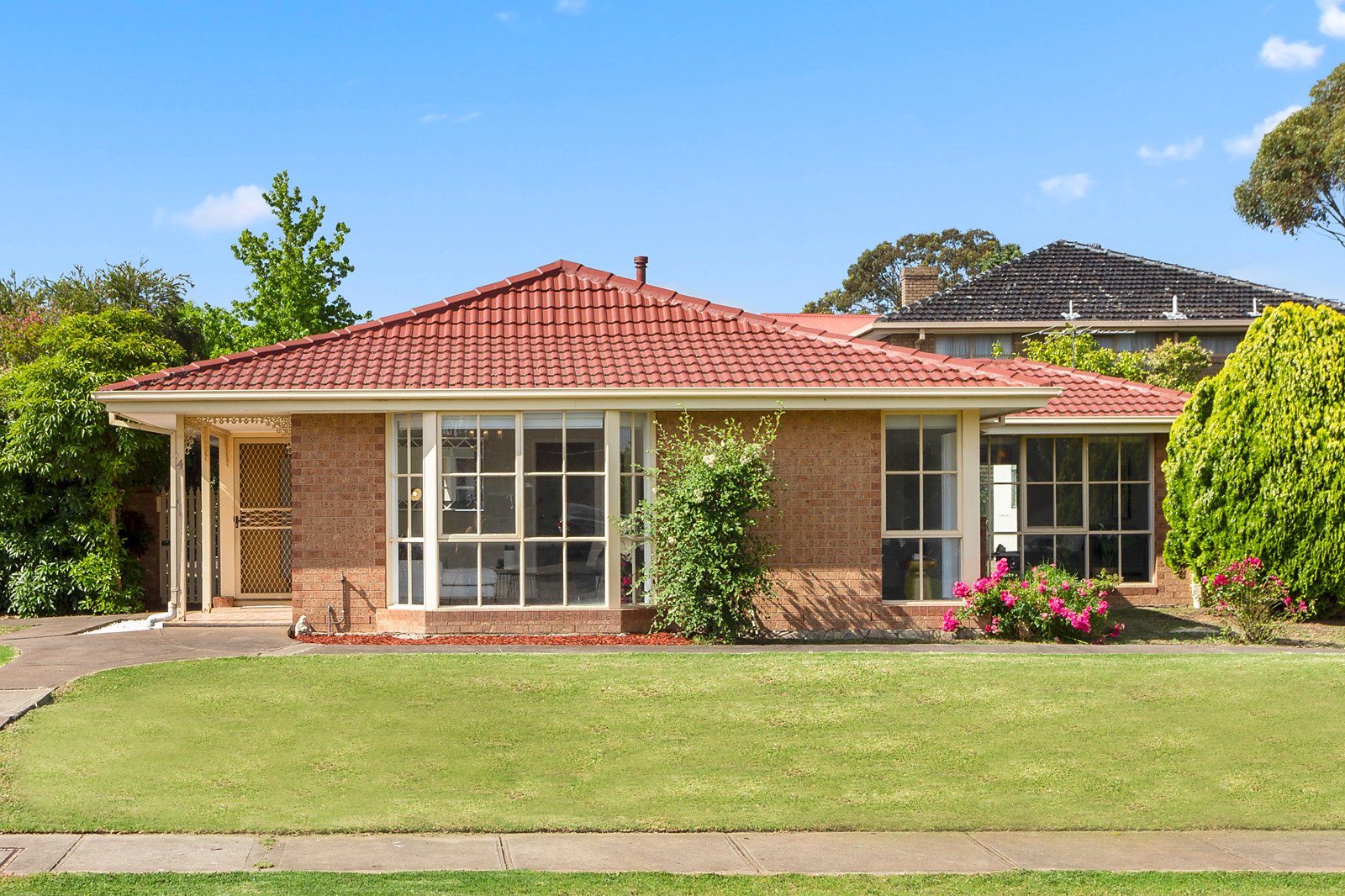 4 Wyperfeld Avenue, Taylors Lakes VIC 3038