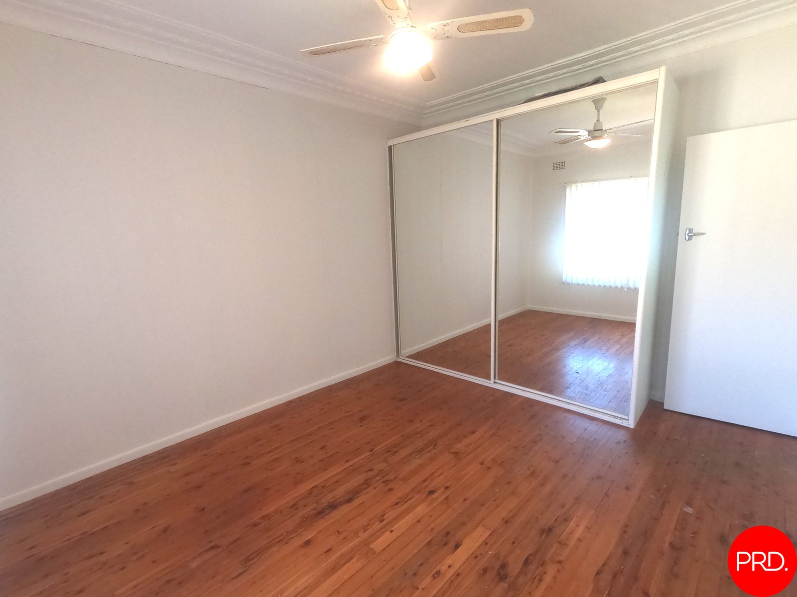 4 Yennora Street CAMPBELLTOWN 9