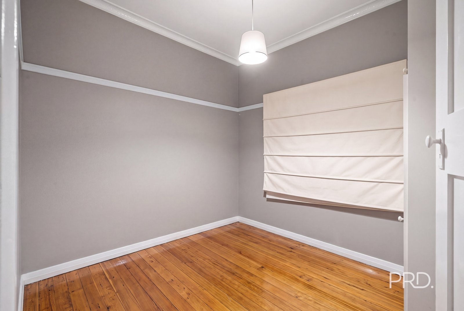 4 Young Street TURVEY PARK 4