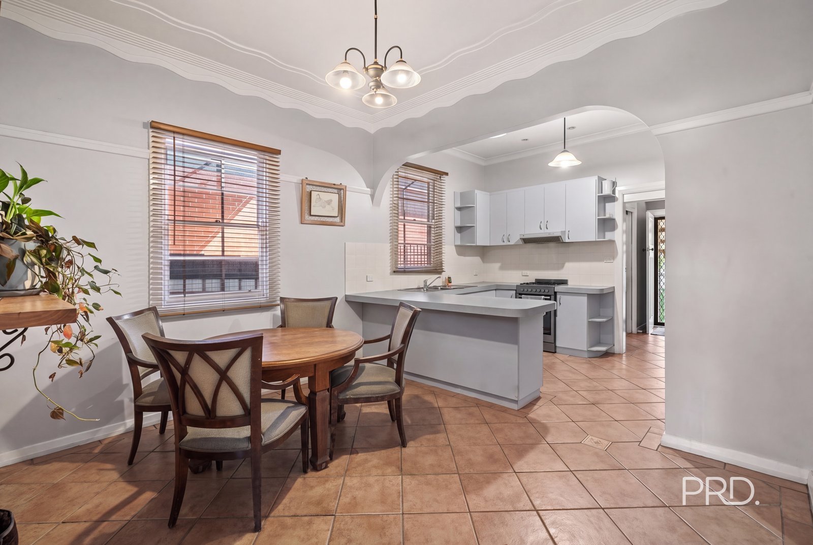 4 Young Street TURVEY PARK 5