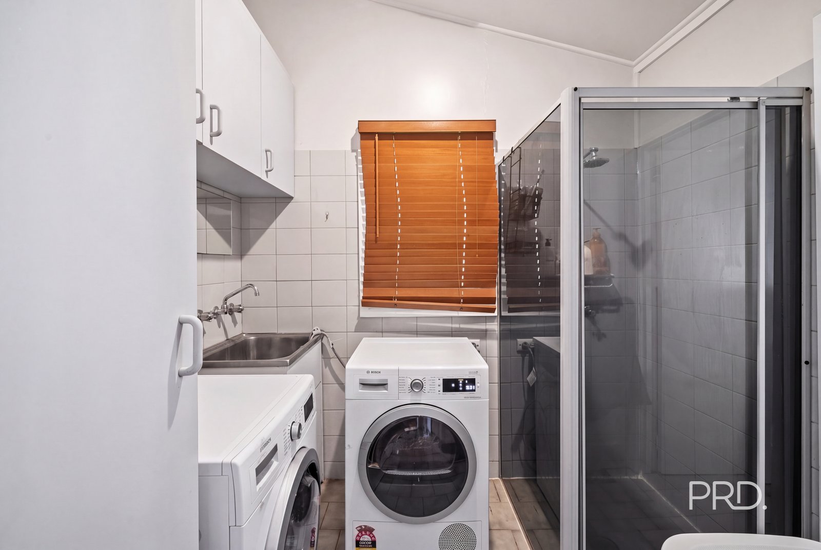 4 Young Street TURVEY PARK 9