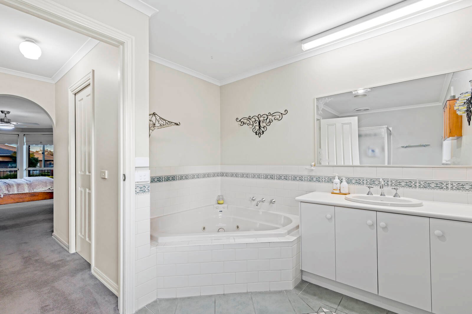 Real Estate and Property in 40-42 Balmoral Gardens, Leopold, VIC