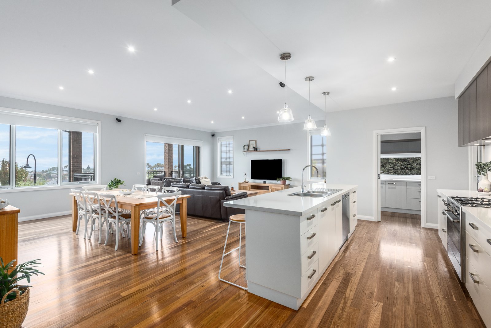 Gallery: 40-44 Lapin Grove