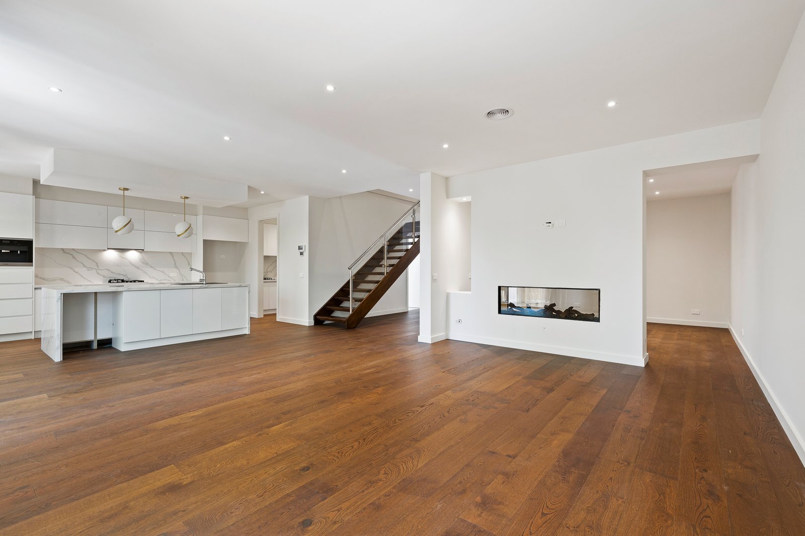 Real Estate and Property in 40 Albion Road, Glen Iris, VIC