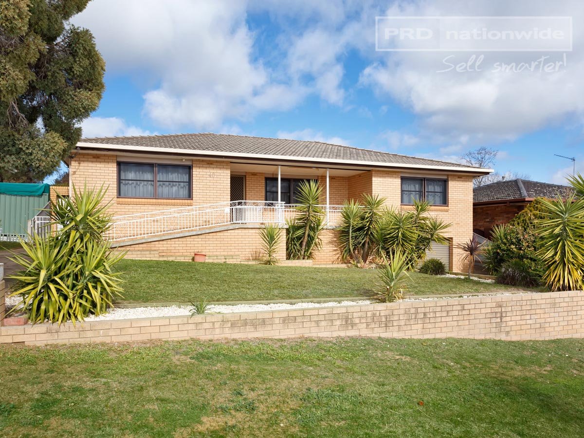 40 Alexander Street ASHMONT 1