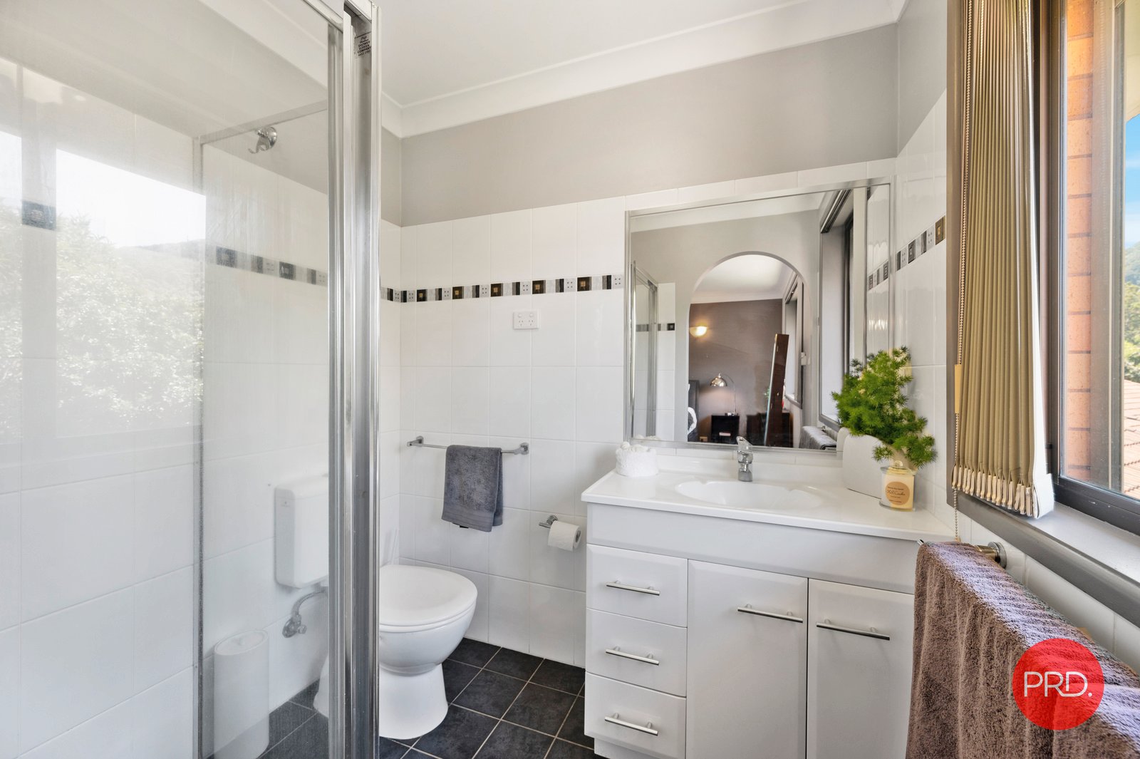 40 Apollo Drive COFFS HARBOUR 10