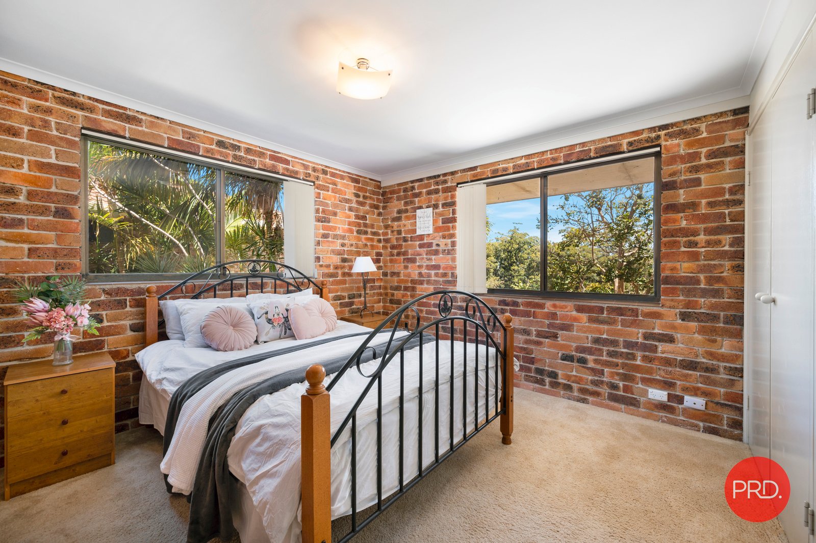 40 Apollo Drive COFFS HARBOUR 11