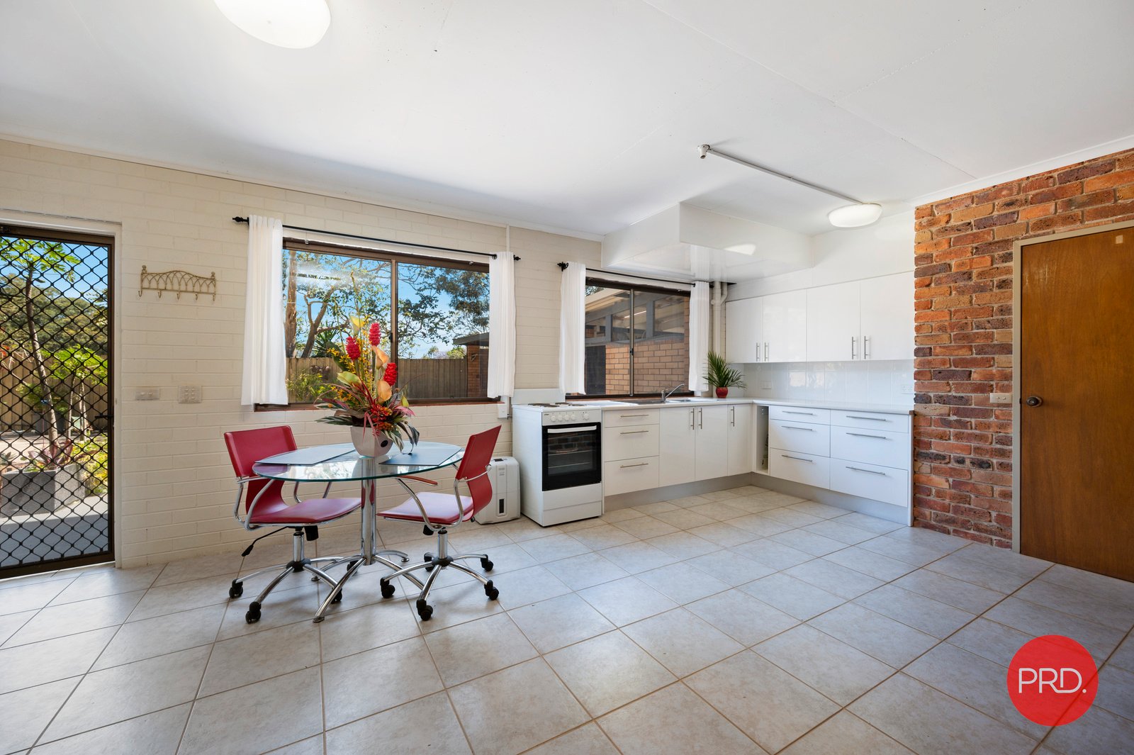 40 Apollo Drive COFFS HARBOUR 19