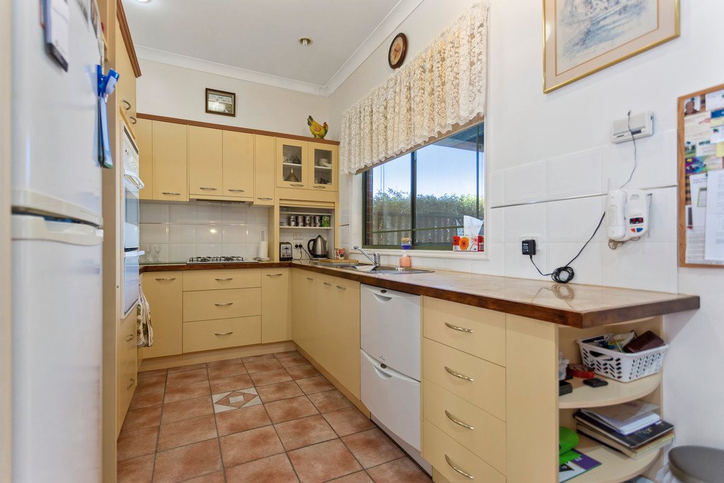 40 Averys Road EAGLEHAWK 9