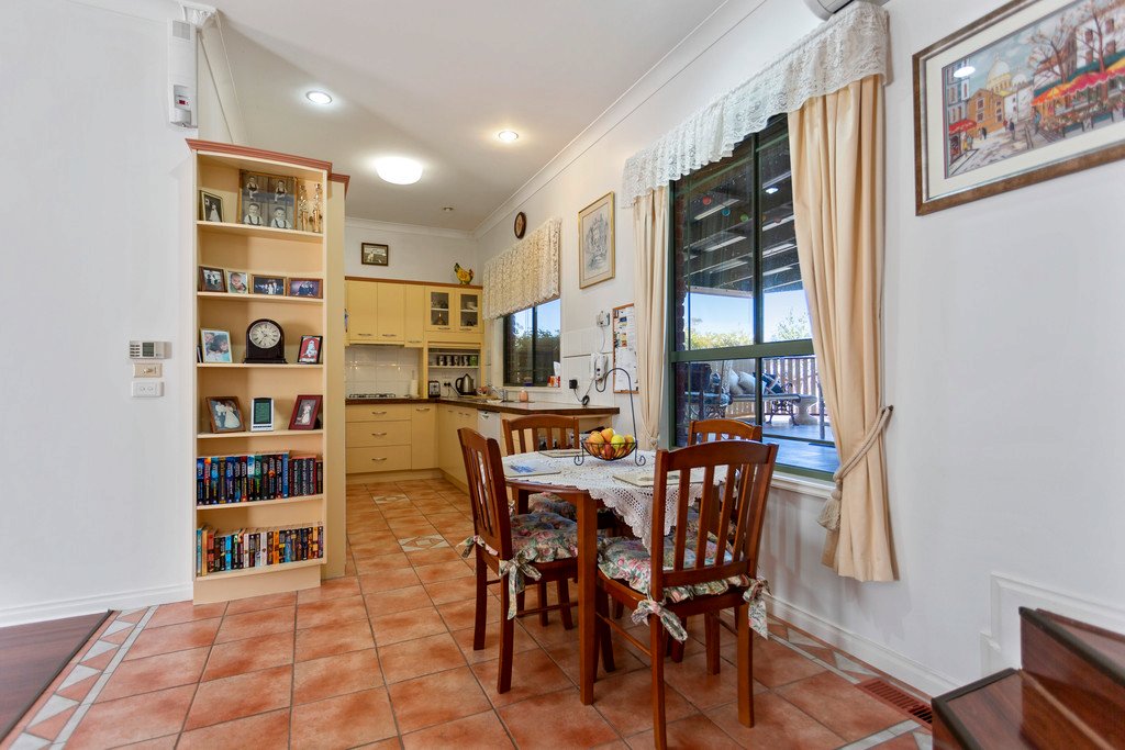 40 Averys Road EAGLEHAWK 10