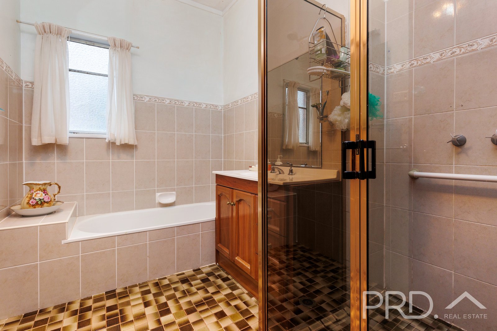 40 Bago Forest Way BATLOW 11