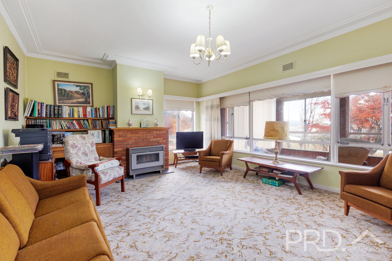 40 Bago Forest Way BATLOW 13