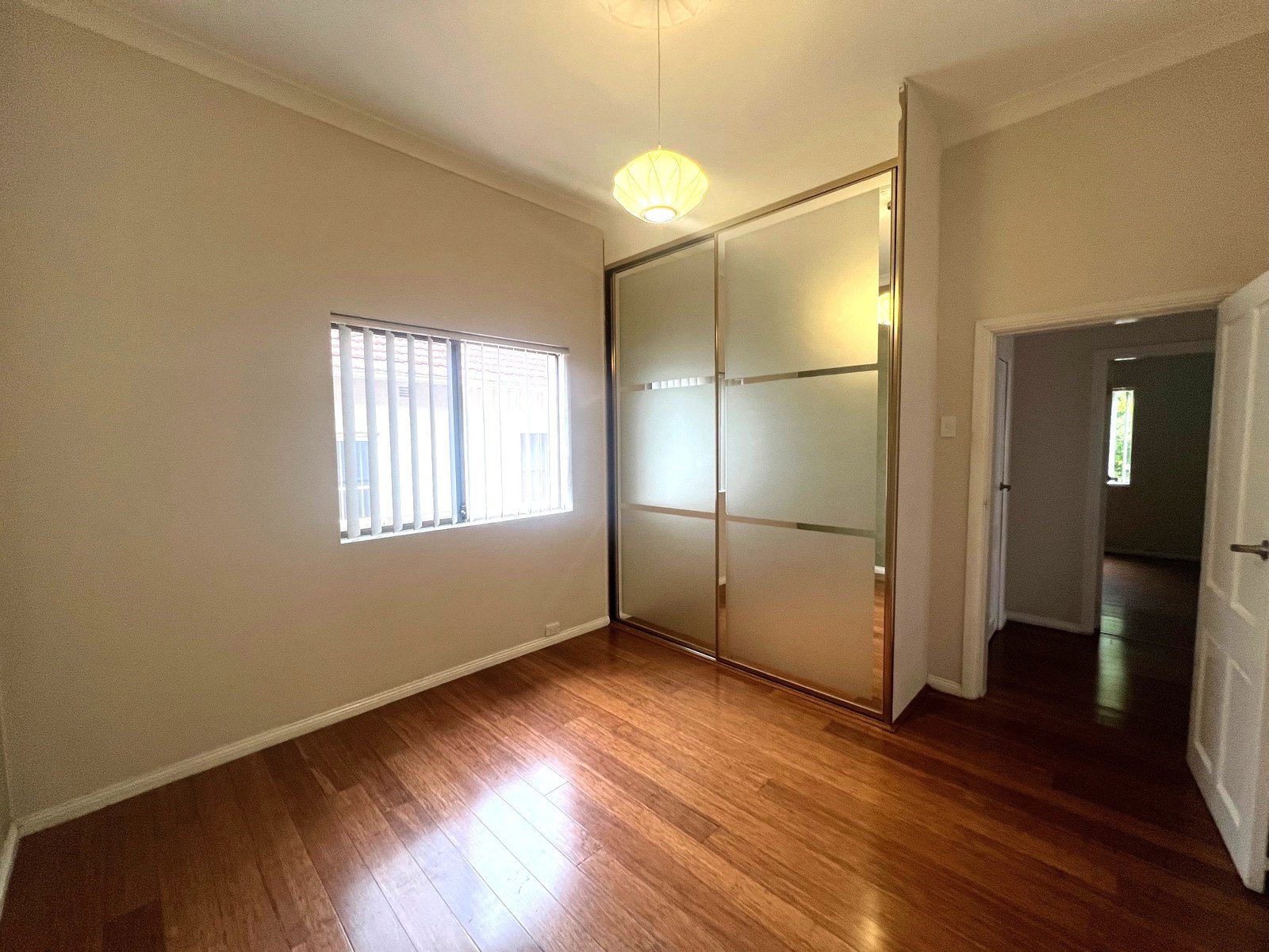 40 Bowns Road KOGARAH 8