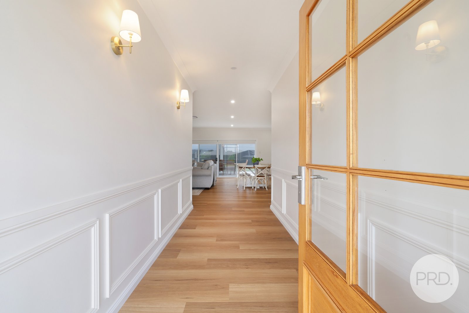 40 Burgess Lane TAMWORTH 4