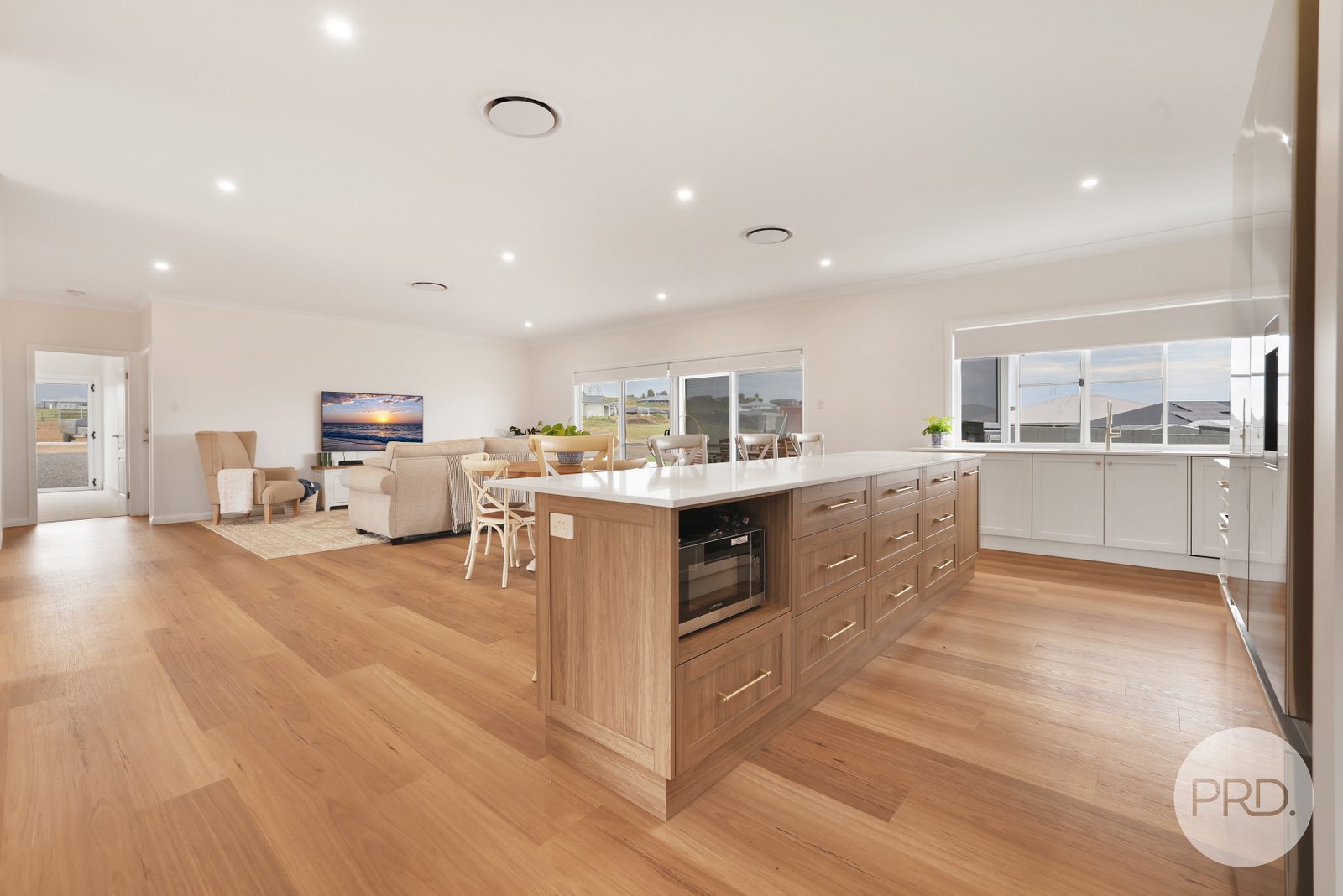 40 Burgess Lane TAMWORTH 9