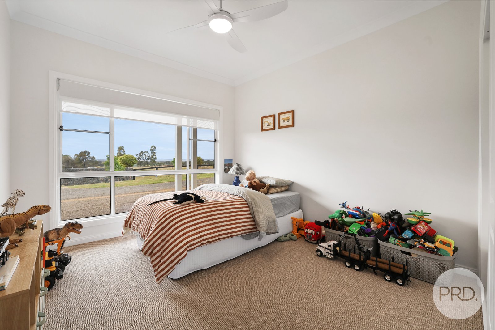 40 Burgess Lane TAMWORTH 11