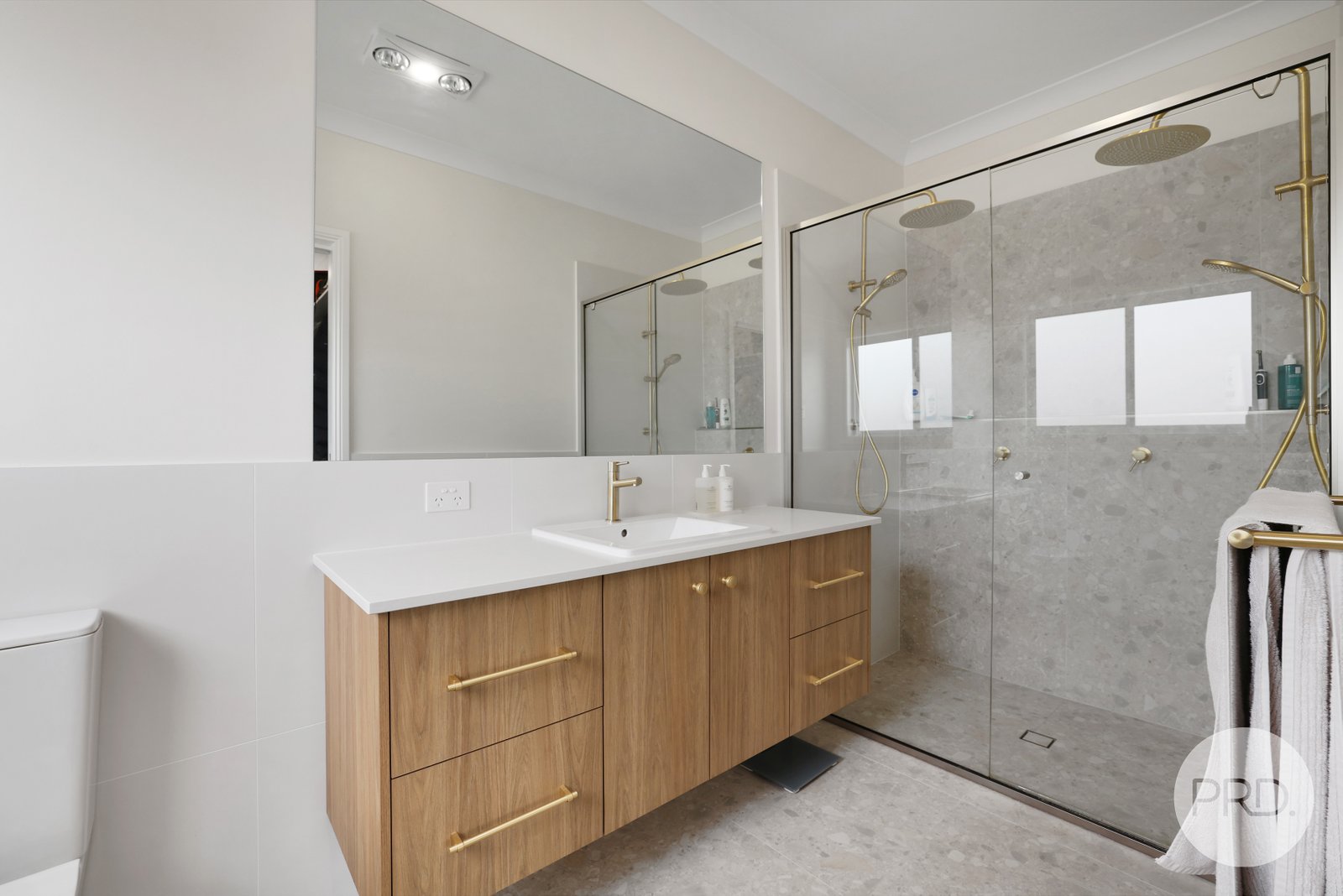 40 Burgess Lane TAMWORTH 18