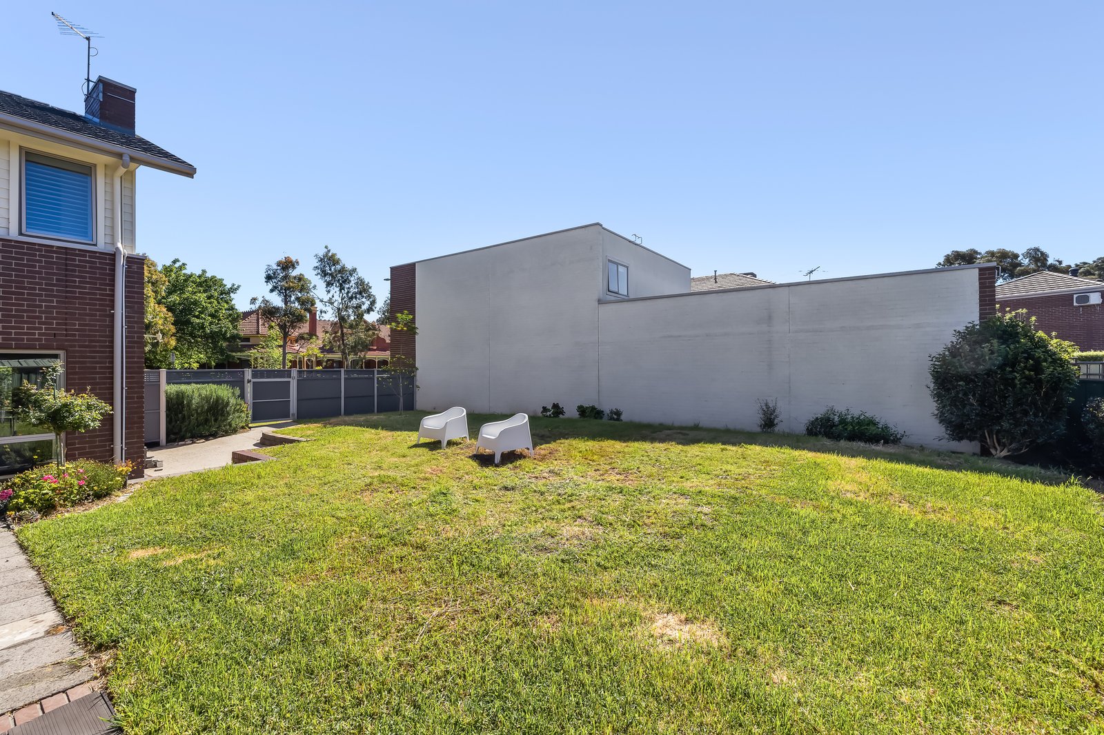 Real Estate and Property in 40 Cade Way, Parkville, VIC