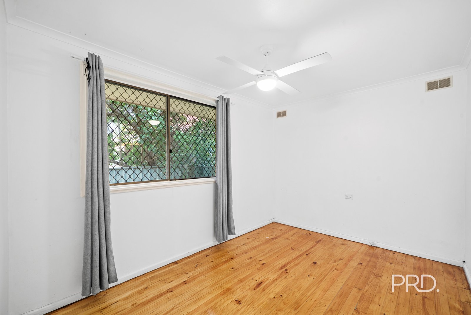 40 Callaghan Street ASHMONT 8