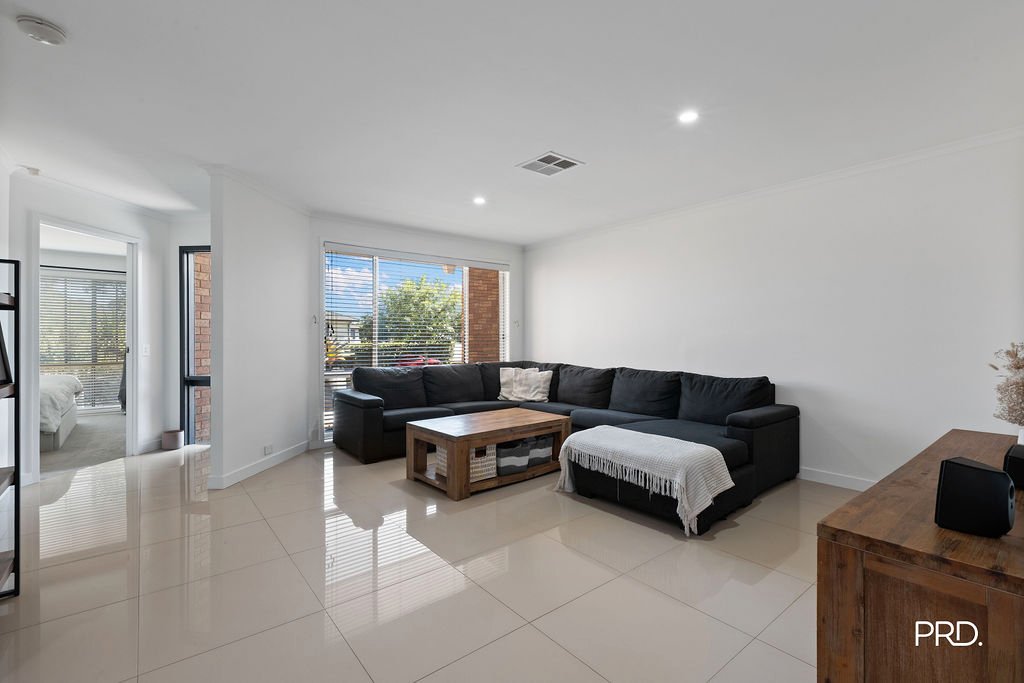 40 Camellia Avenue GLENMORE PARK 3