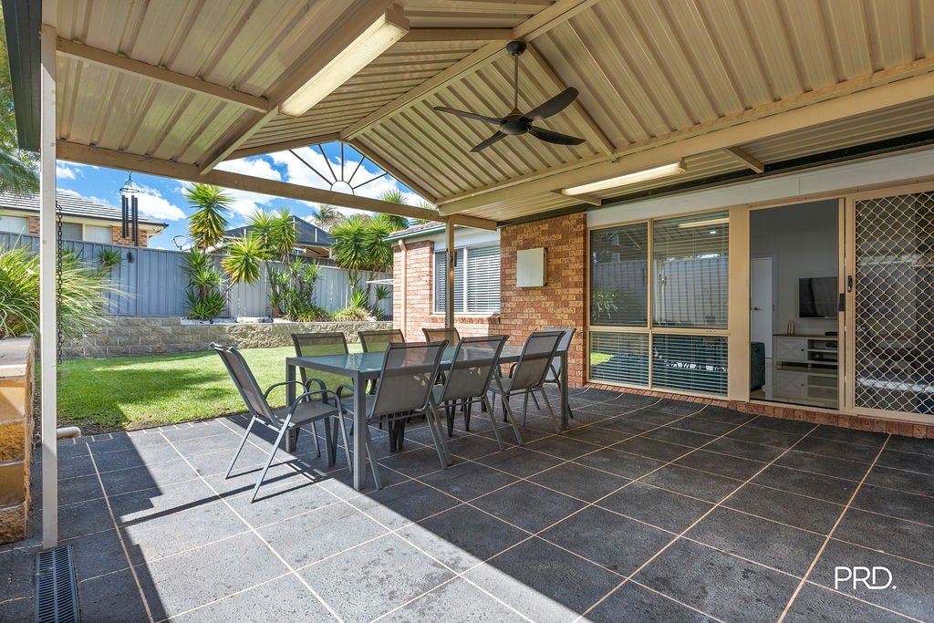 40 Camellia Avenue GLENMORE PARK 18