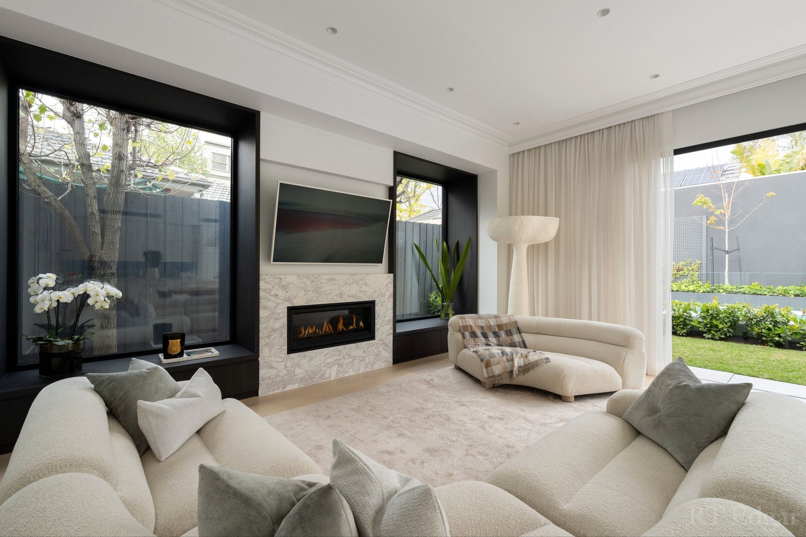 Real Estate and Property in 40 Chomley Street, Prahran, VIC