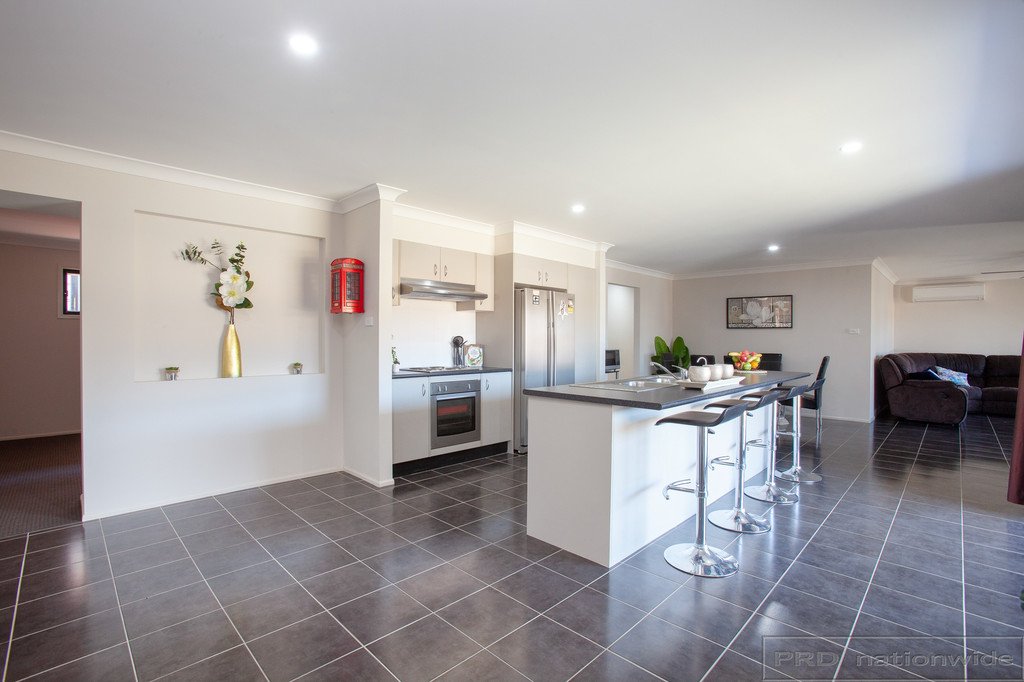 40 Clayton Crescent RUTHERFORD 3