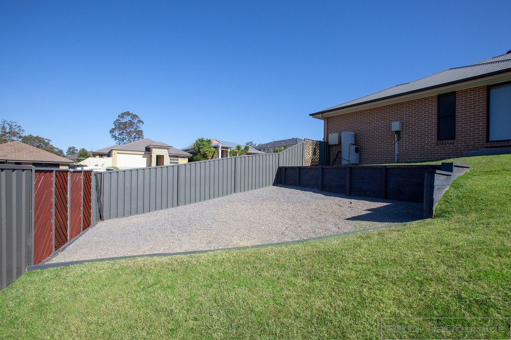40 Clayton Crescent RUTHERFORD 15