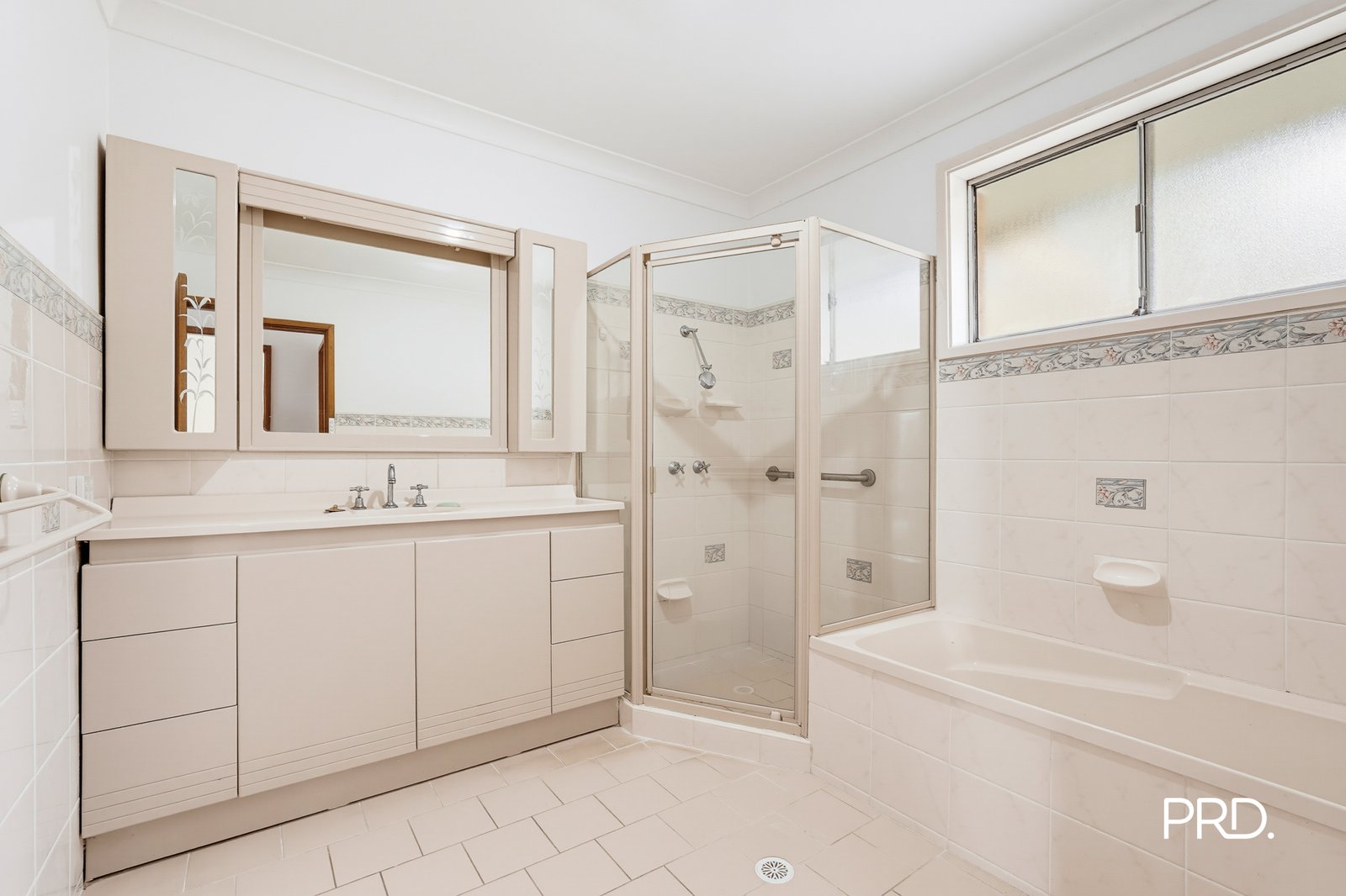 40 Cliffbrook Cres  Leonay 5