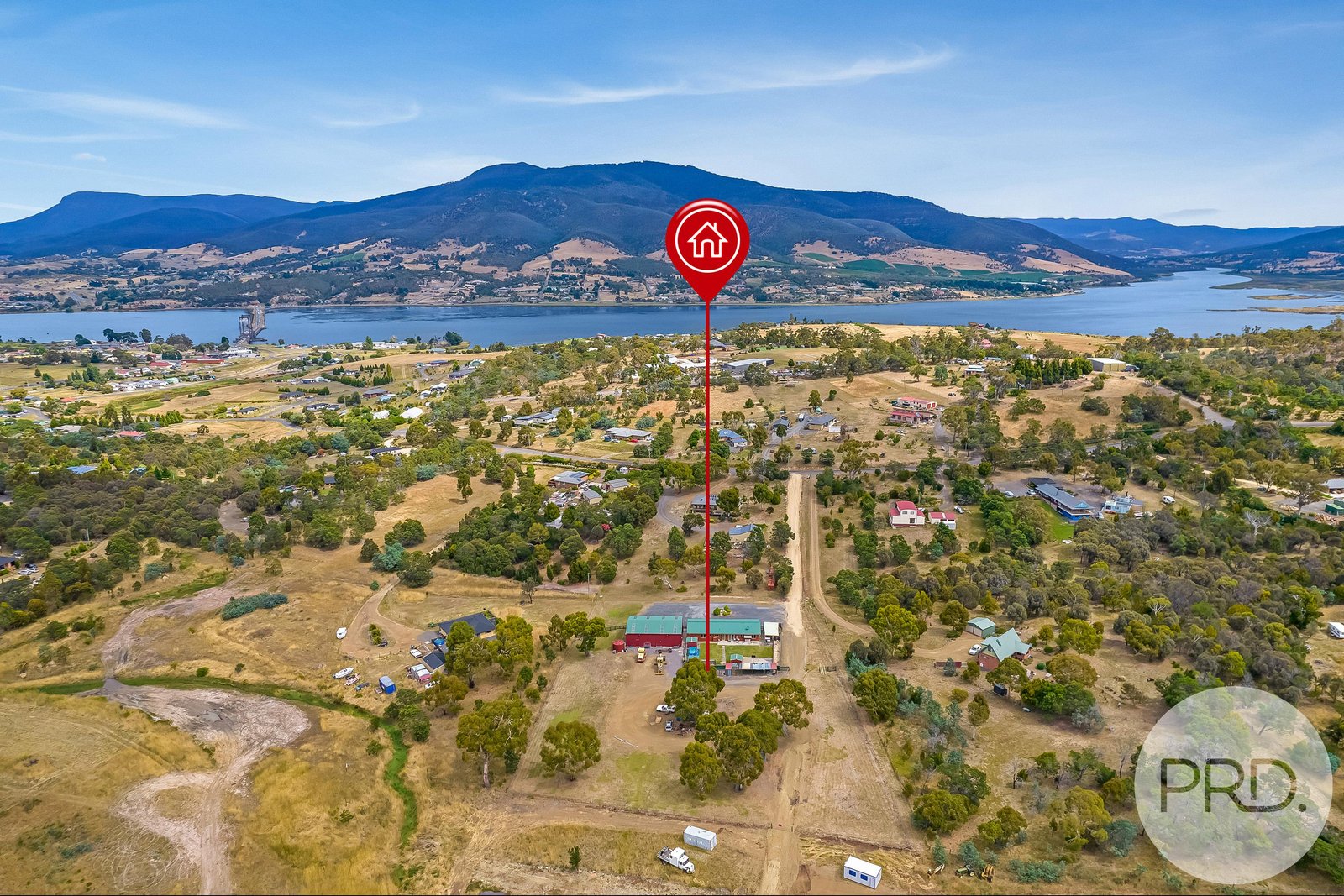 40 Cobbs Hill Road BRIDGEWATER 1