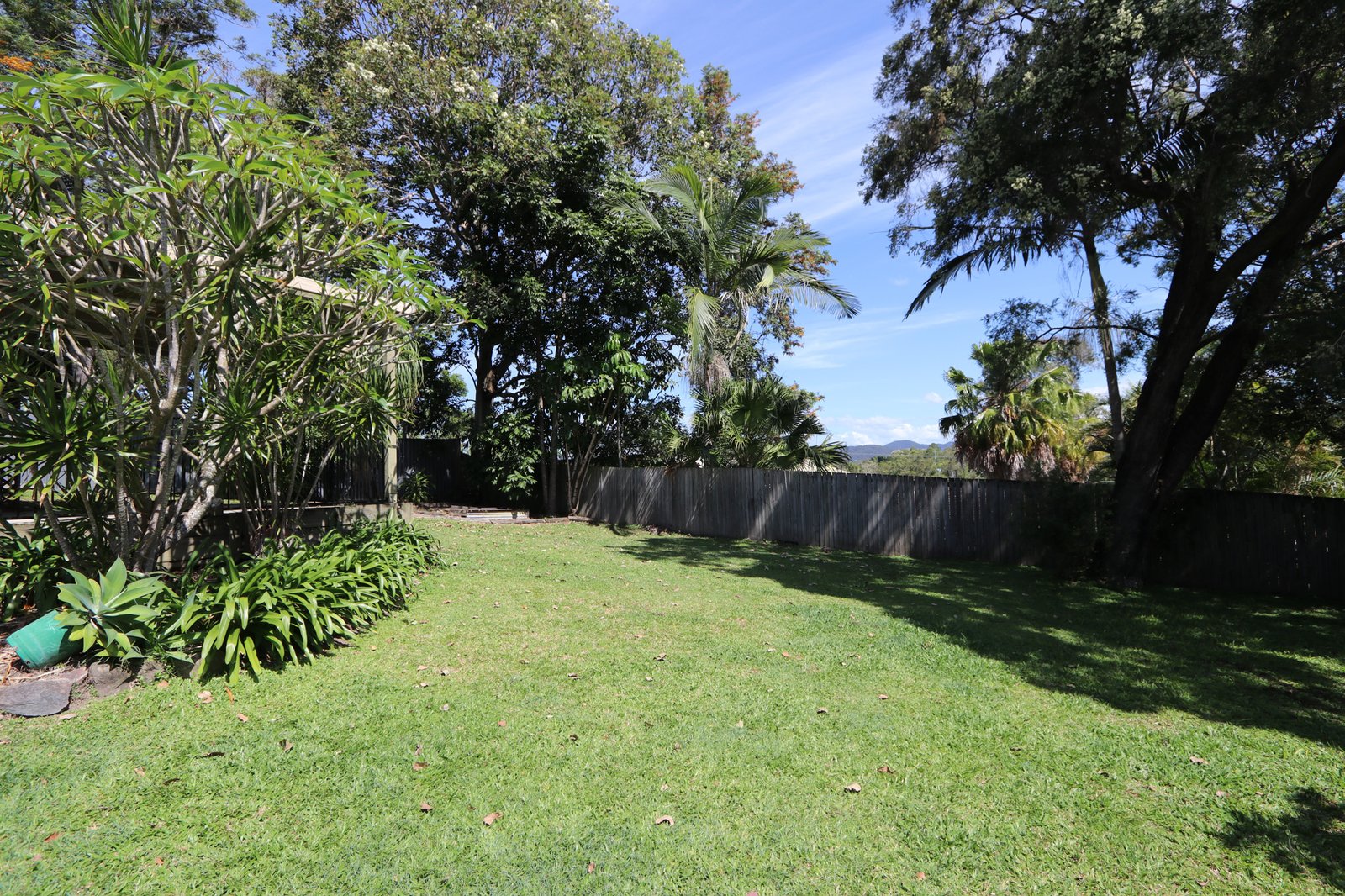 40 Constellation Crescent MUDGEERABA 13