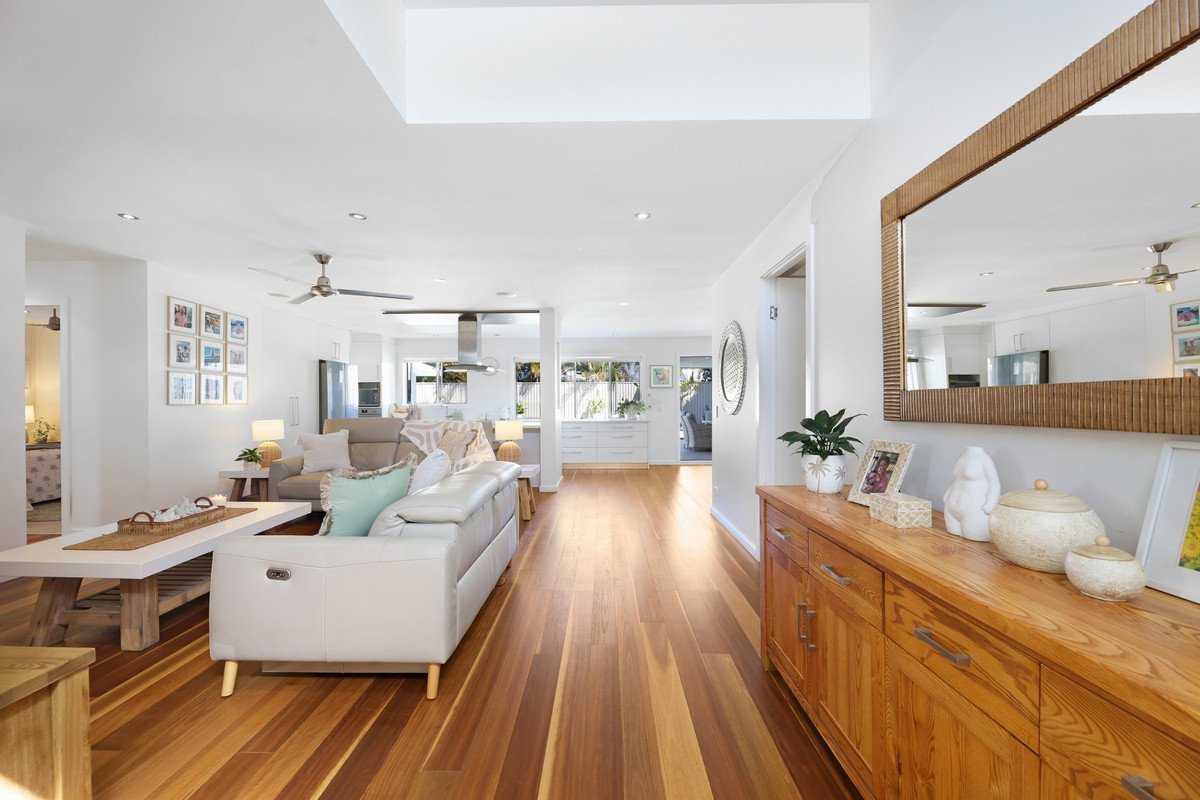 40 Coogeen Street Bundall 3