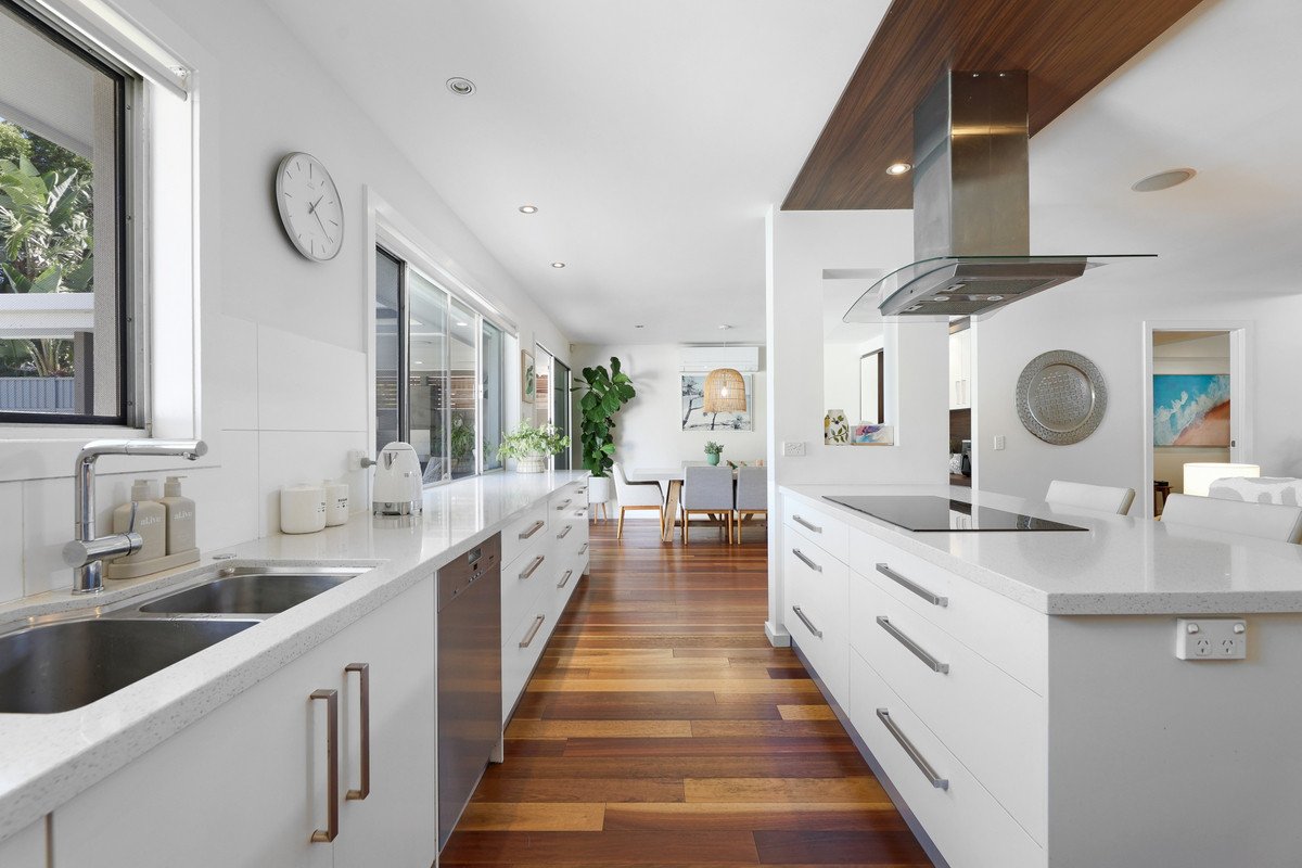 40 Coogeen Street Bundall 10