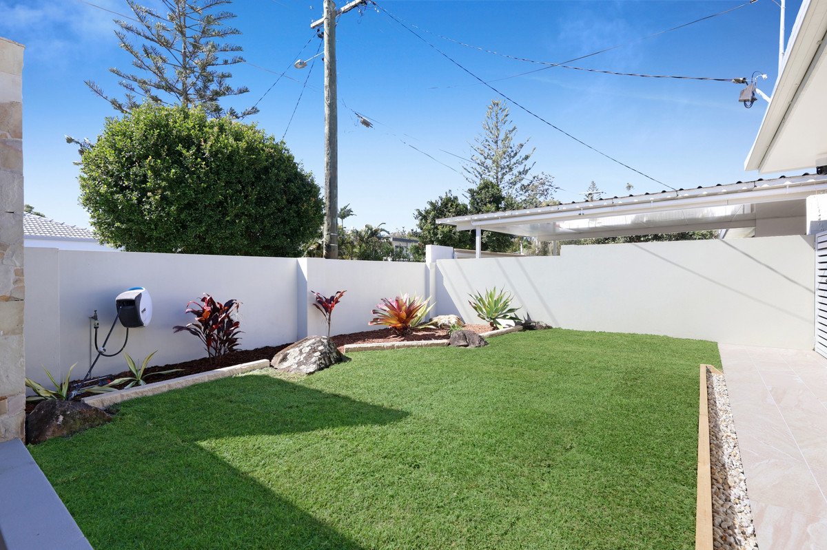 40 Coogeen Street Bundall 28