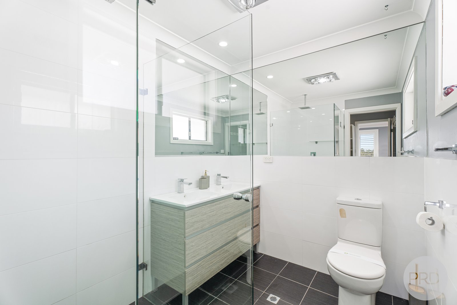 40 Corrie Parade CORLETTE 22