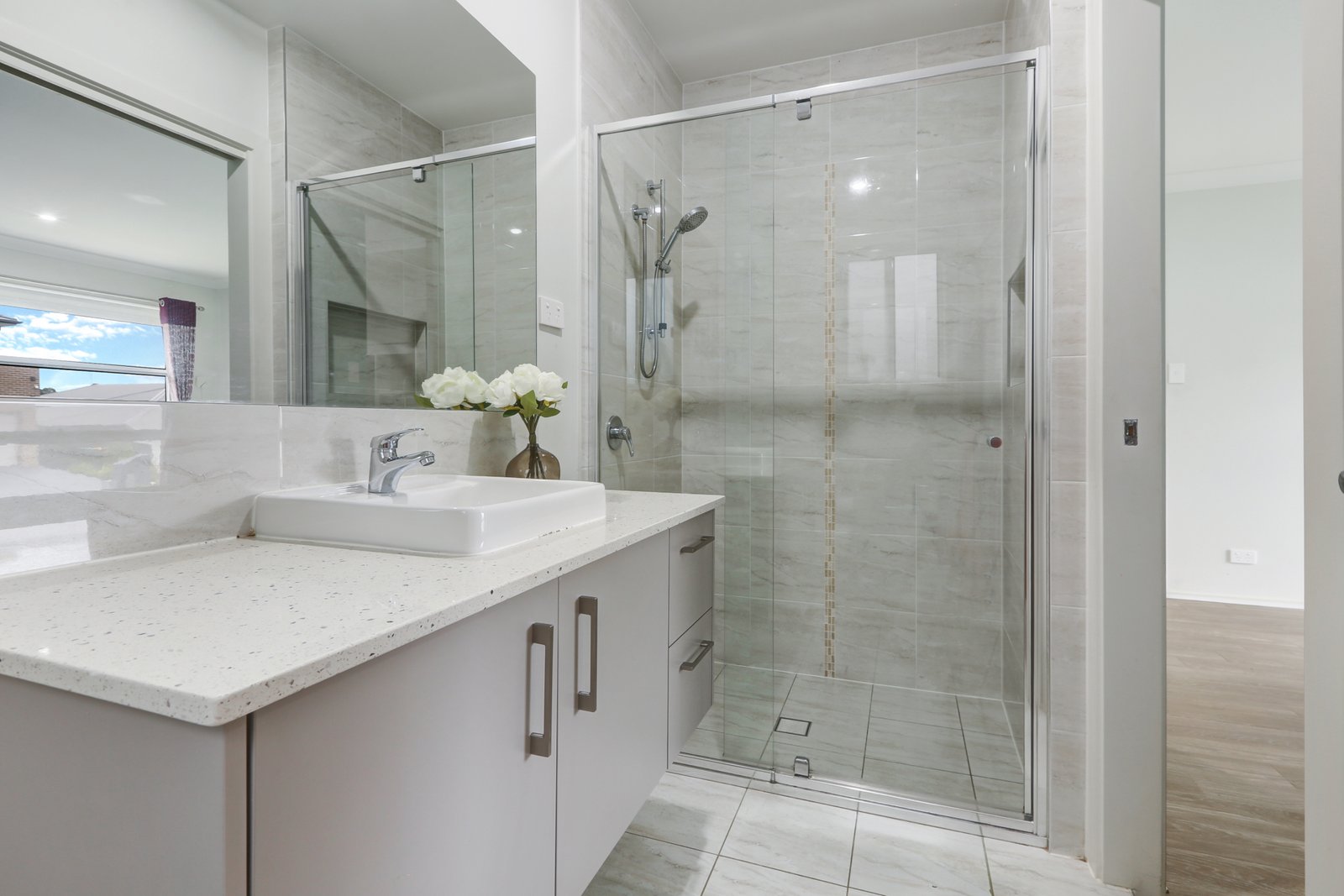 40 Crystal Avenue HORSLEY 7