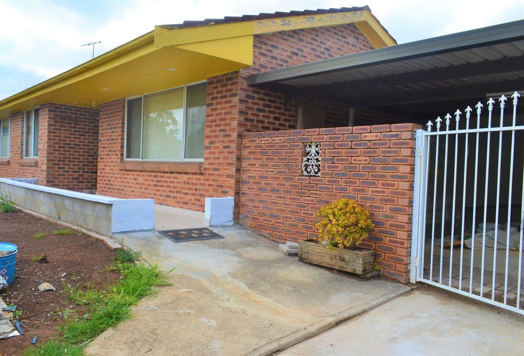 40 Currawong Street INGLEBURN 3