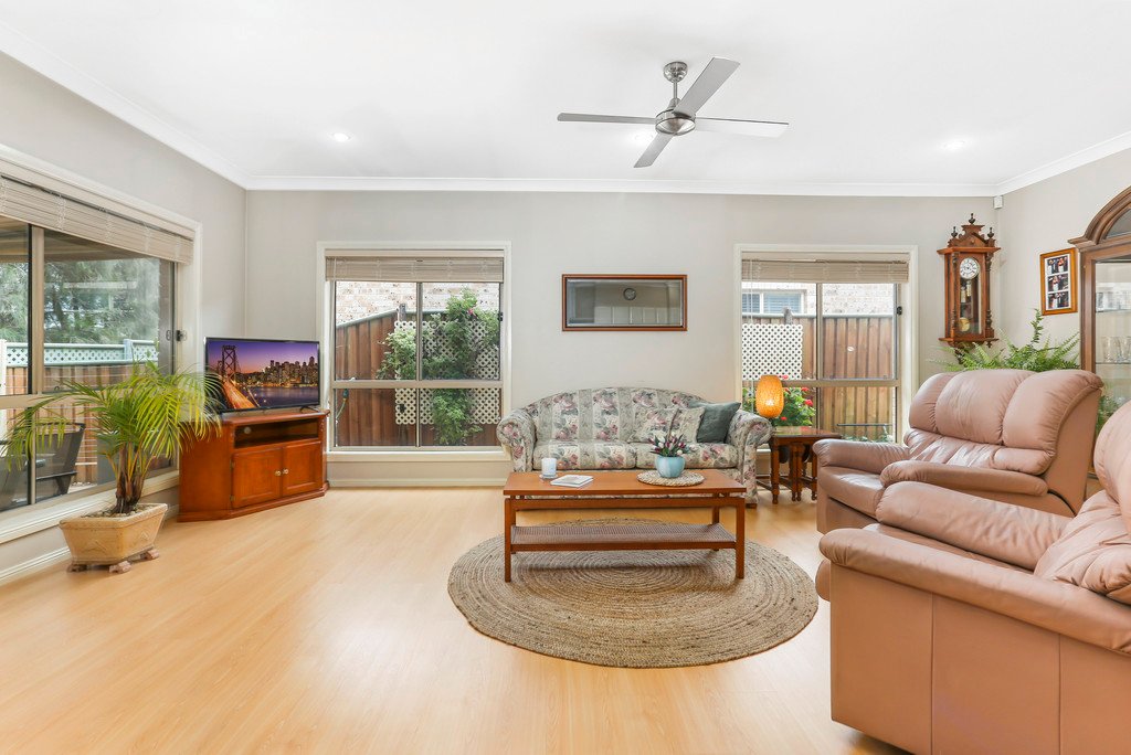 40 Delmont Place KANAHOOKA 4