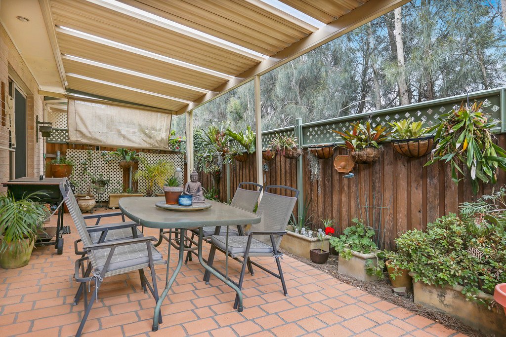 40 Delmont Place KANAHOOKA 9