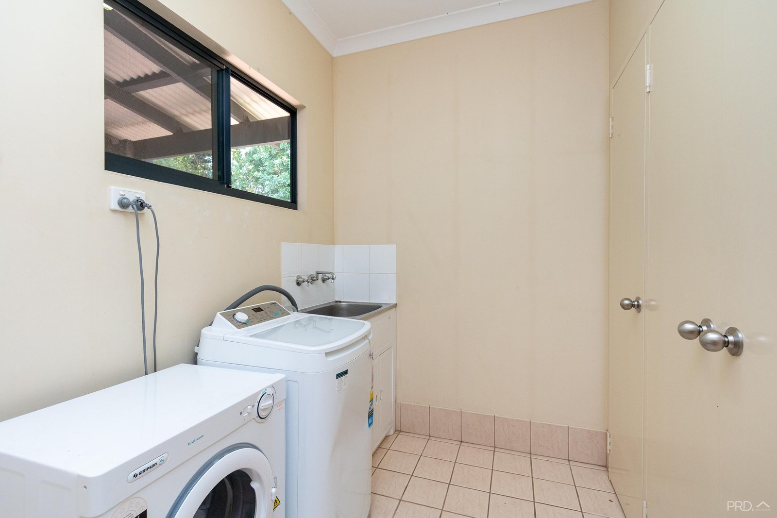 40 Durack Crescent BROOME 16