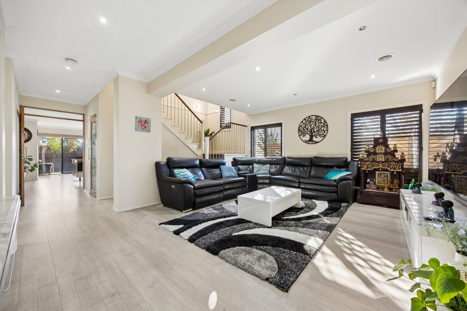 Gallery: 40 Elmswood Boulevard