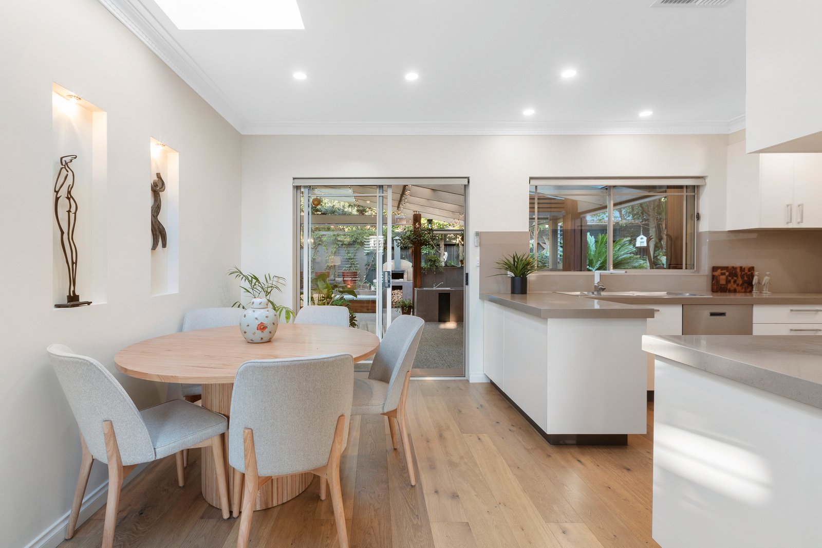 Gallery: 40 Fairview Avenue