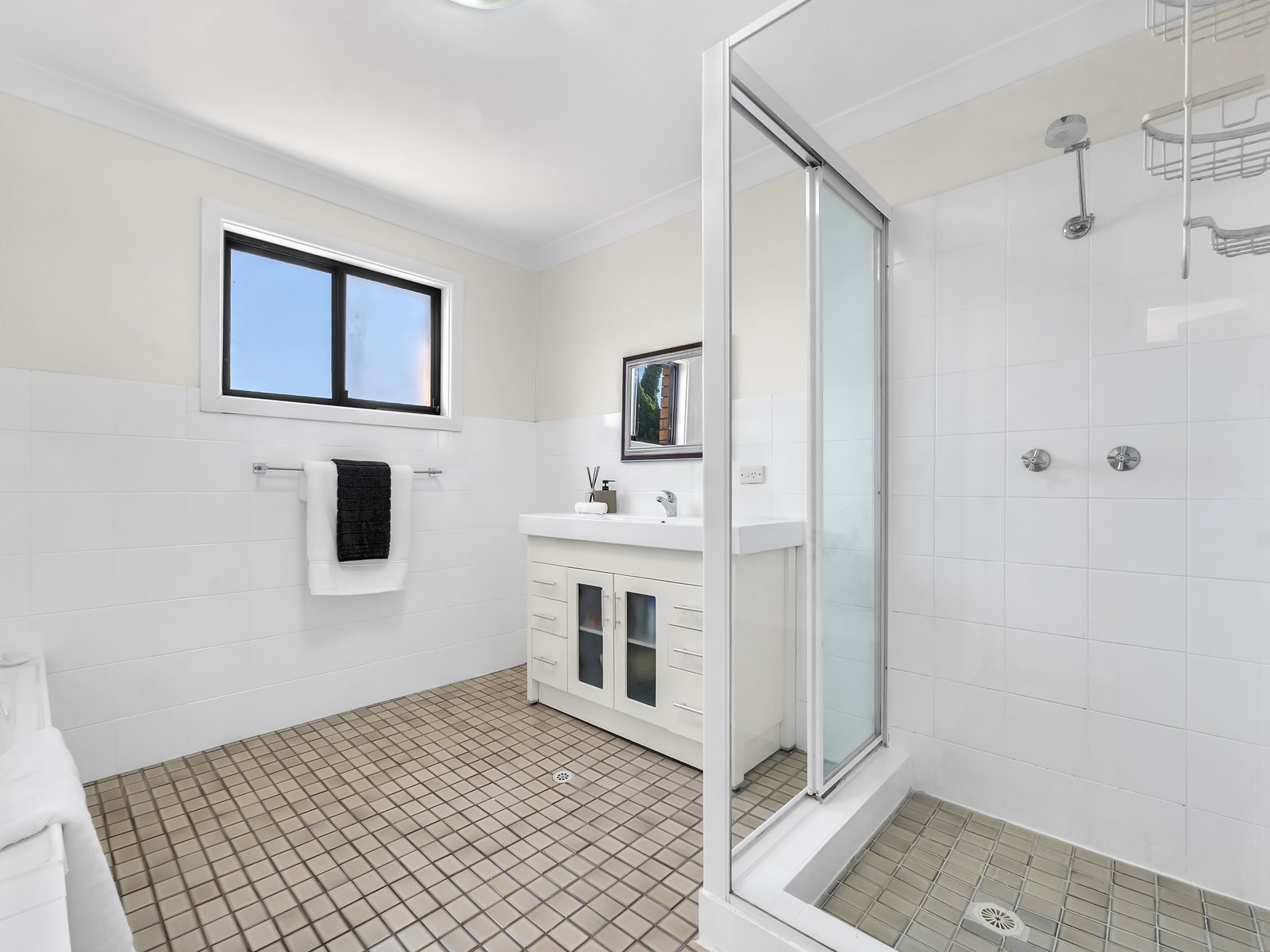 40 Flanders Avenue MATRAVILLE 15